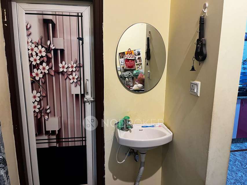 4+ BHK House For Sale  In Benson Town