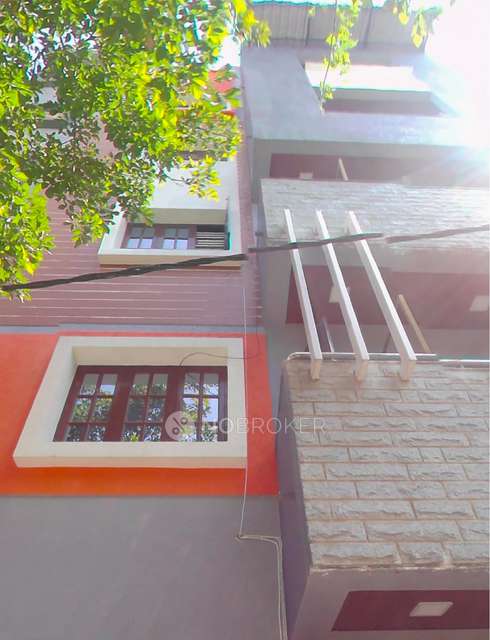 4+ BHK House For Sale  In Benson Town