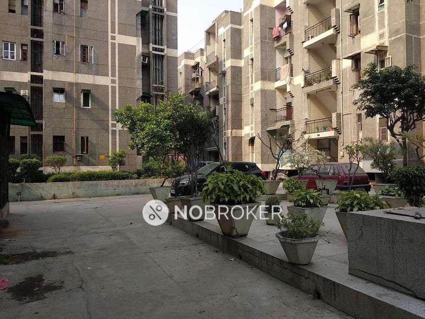 3 BHK Flat In Jai Lakshmi  For Sale  In Patparganj