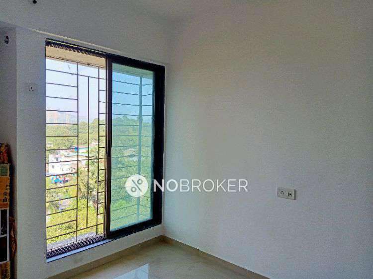 2 BHK Flat In Mahaveer Esteela,mogharpada For Sale  In Mogharpada, Thane West