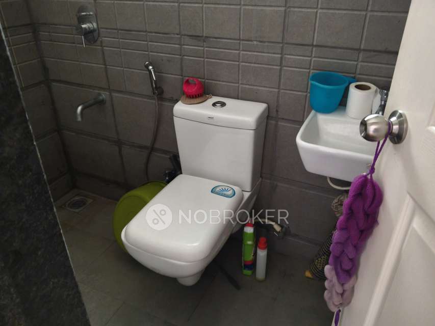 2 BHK Flat In Lanke Westen Tower For Sale  In Wakad