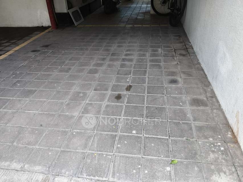 2 BHK Flat In Lanke Westen Tower For Sale  In Wakad