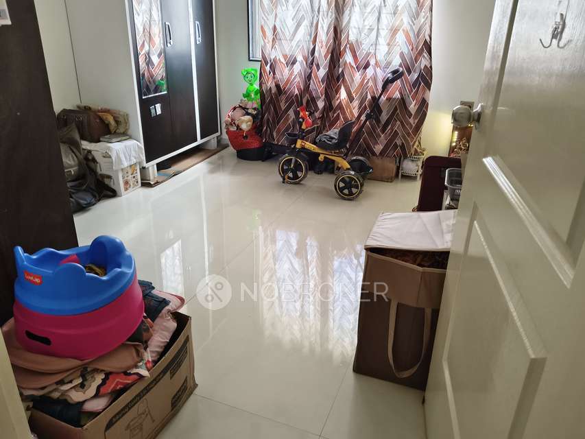 2 BHK Flat In Lanke Westen Tower For Sale  In Wakad