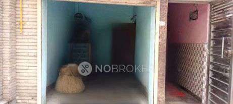 Shop in Ram Nagar, Krishna Nagar, Delhi for Rent 