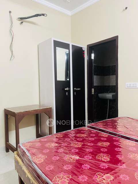 PG for Girls in Jivan Park