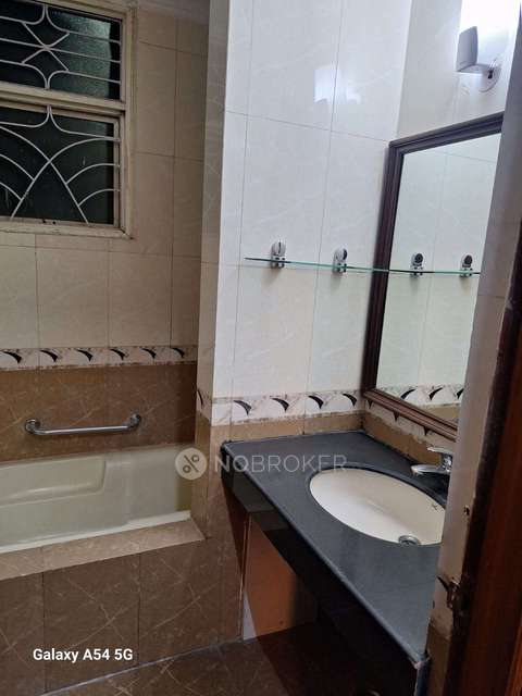 3 BHK Flat In Parsvnath Green Ville For Sale  In Sector 48