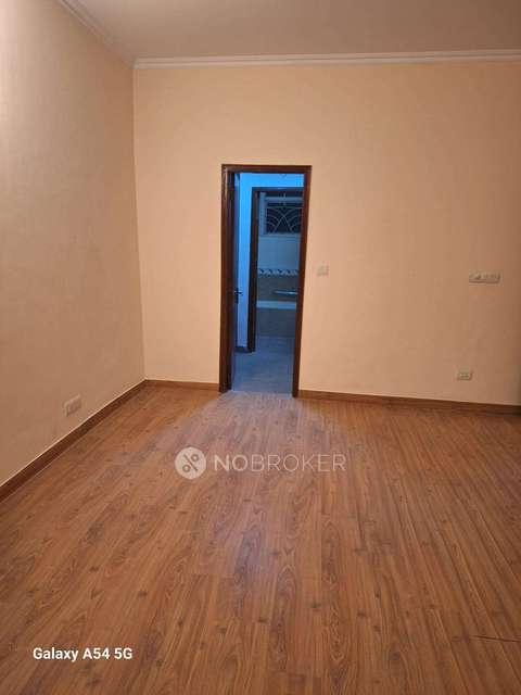 3 BHK Flat In Parsvnath Green Ville For Sale  In Sector 48