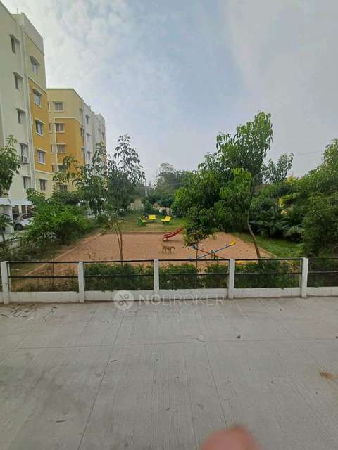 4 BHK Flat In Sspdl Cyber City  For Sale  In Tellapur