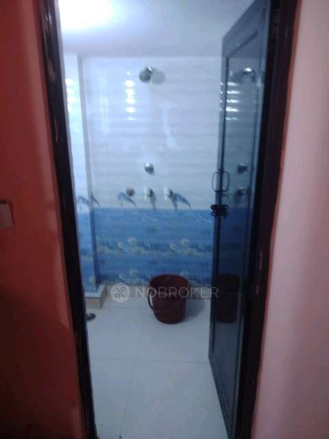 1 BHK Flat In Mandawali For Sale  In Patparganj