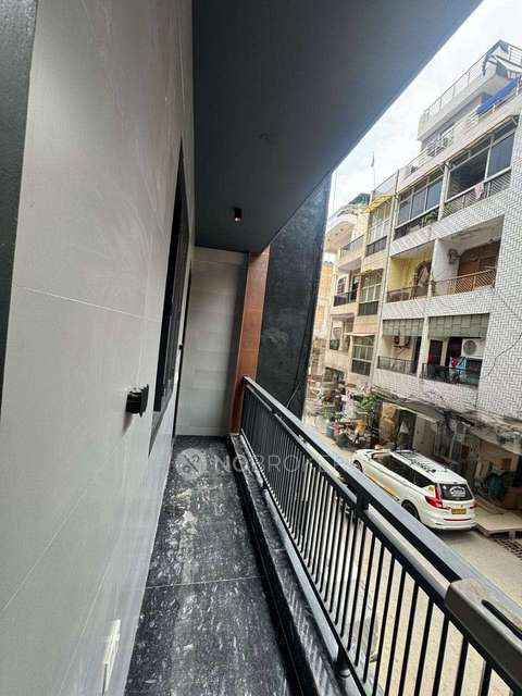 PG for Girls in Laxmi Nagar