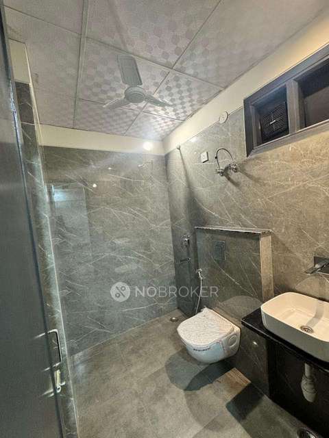 PG for Girls in Laxmi Nagar