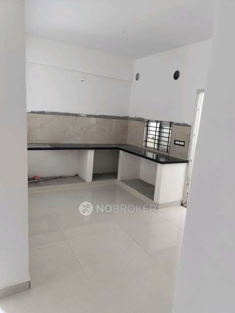 2 BHK Flat In Nakshatra Apartment For Sale  In Hoodi