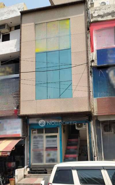 Shop in Iti Colony / Old Dlf, Gurgaon for sale 