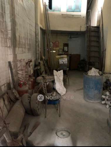 Shop in Beriwala Bagh, Delhi for sale 