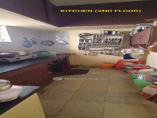 4+ BHK Flat In Standalone Building  For Sale  In Rt Nagar