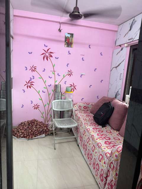 1 BHK Flat In Aashirwad Chs For Sale  In Kurla West