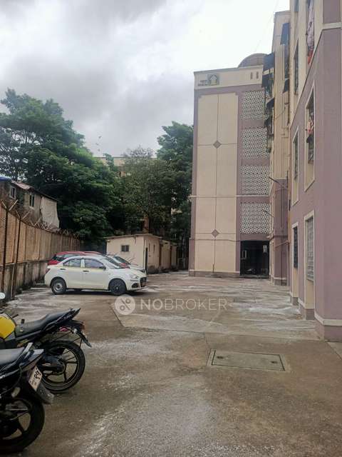 1 BHK Flat In Aashirwad Chs For Sale  In Kurla West