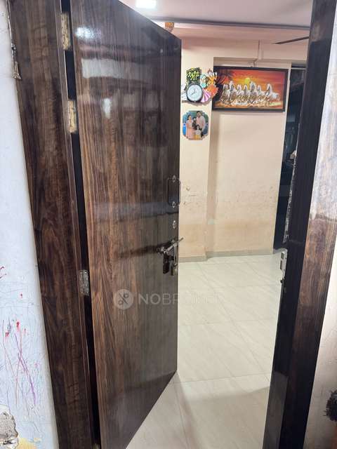1 BHK Flat In Aashirwad Chs For Sale  In Kurla West