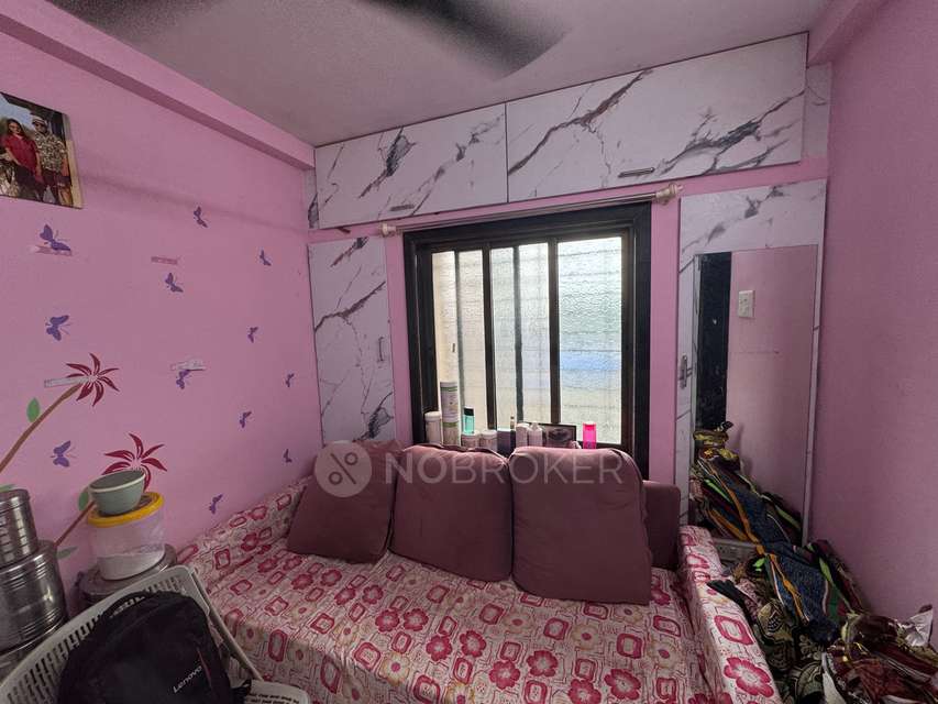 1 BHK Flat In Aashirwad Chs For Sale  In Kurla West