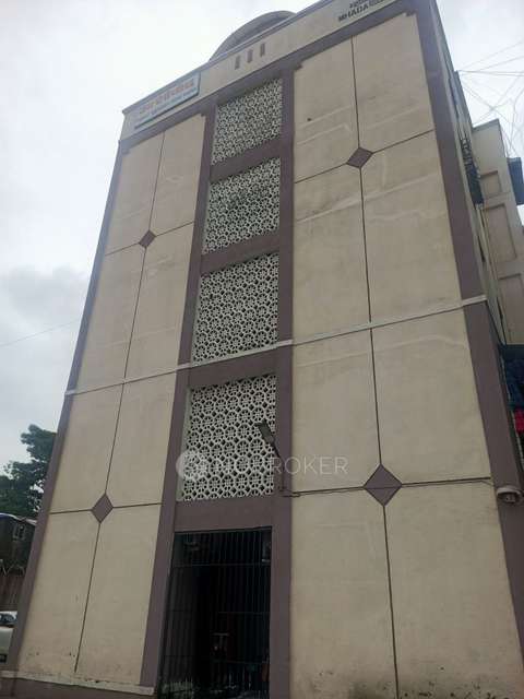 1 BHK Flat In Aashirwad Chs For Sale  In Kurla West