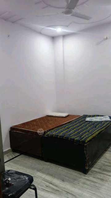 PG for Girls in Ghukna