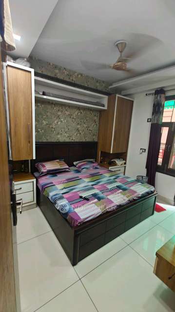 3 BHK Flat In Swastik Apartment, Palam Colony For Sale  In Raj Nagar Extension Ii