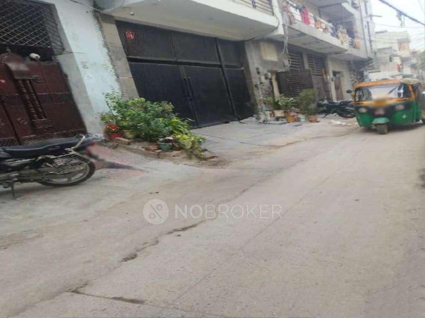 1 RK Flat for Rent  In Sector 11