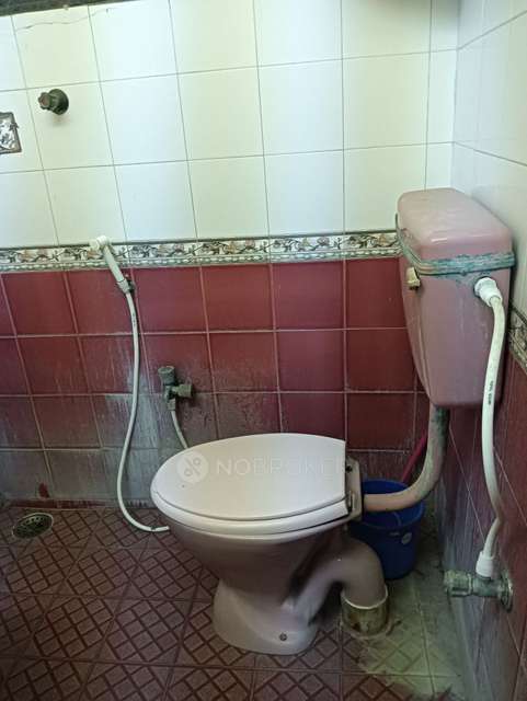 3 BHK Flat In Prajwal Apartments , Saravana Street, T Nagar, Chennai For Sale  In T. Nagar