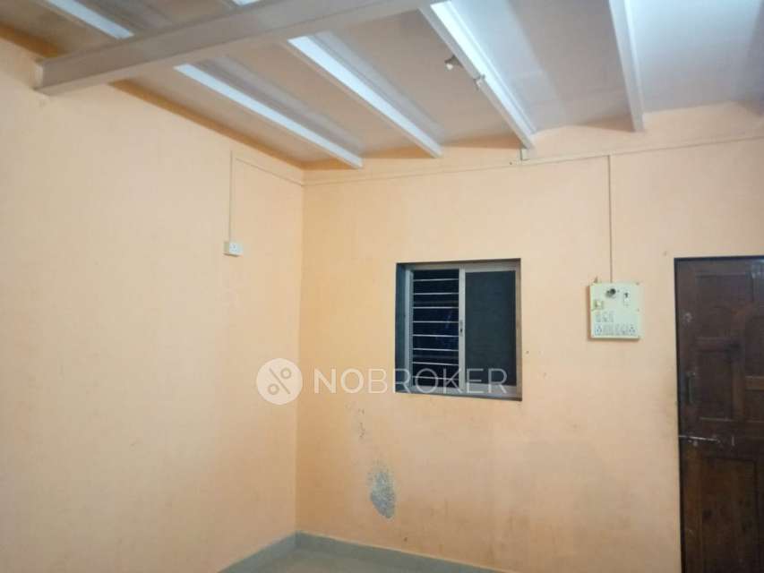 1 RK House for Rent  In Govandi East