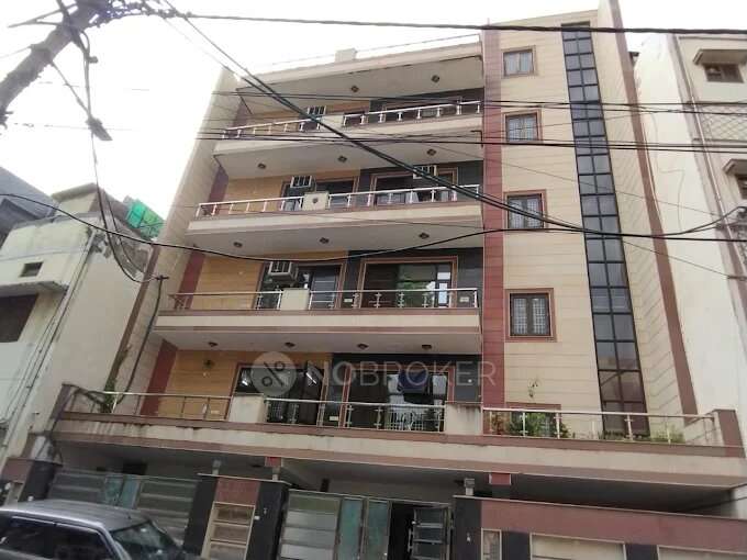 PG for Girls in Roop Nagar