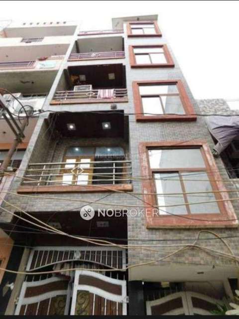 4 BHK Flat In Standalone Building  For Sale  In Uttam Nagar