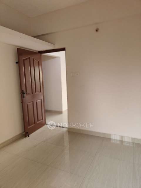 2 BHK Flat In Sai Aashirvadh, Kolapakkam For Sale  In Kolapakkam