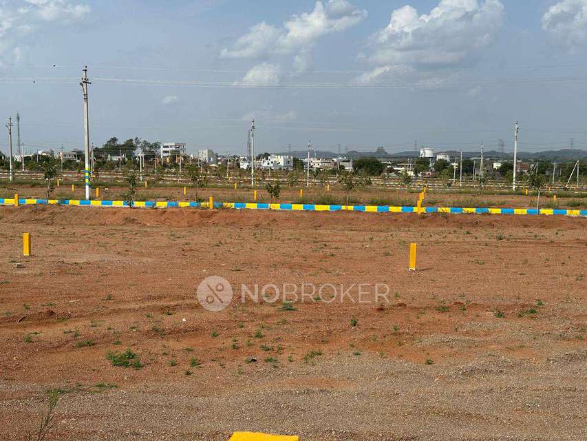 Plot For Sale  In Hmda Layout