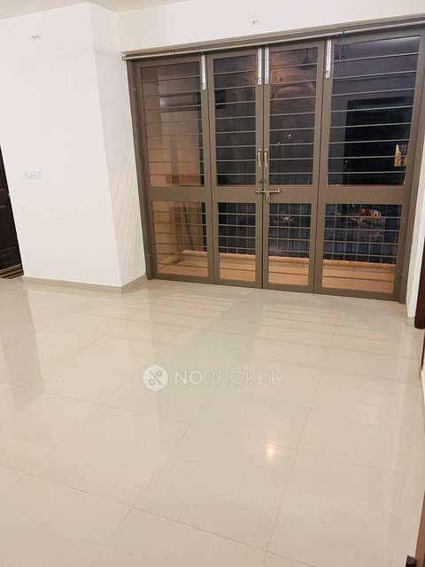 2 BHK Flat In Skyi Star Towers for Rent  In Bhukum