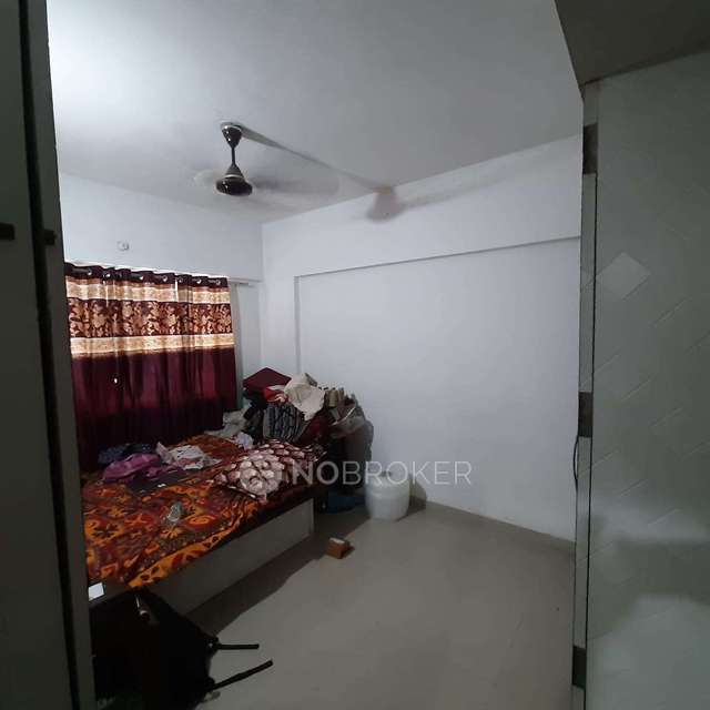 2 BHK Flat In Dreamville Co-op Housing Society for Rent  In Hadapsar