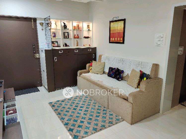 2 BHK Flat In Ratnadeep Chs For Sale  In Chembur