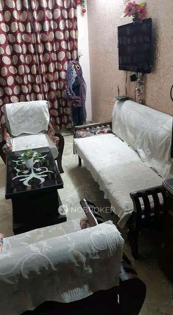 1 BHK Flat In Sb for Rent  In Janak Puri