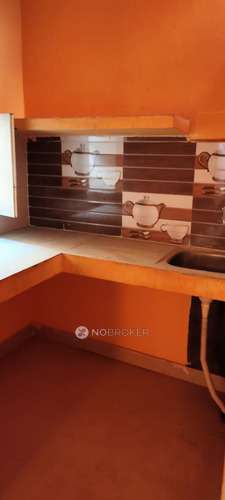 1 BHK Flat In Standalone Building  for Rent  In Sector 44