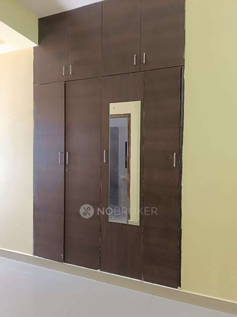 2 BHK Flat In Alpha Eden For Sale  In Alpha Eden