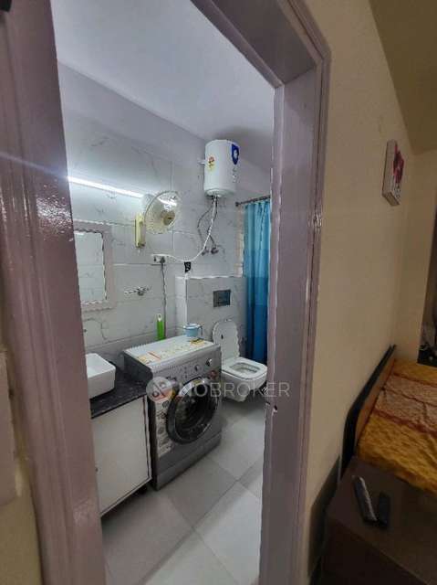 3 BHK Flat In Mod Apartments For Sale  In Vasundhara Enclave