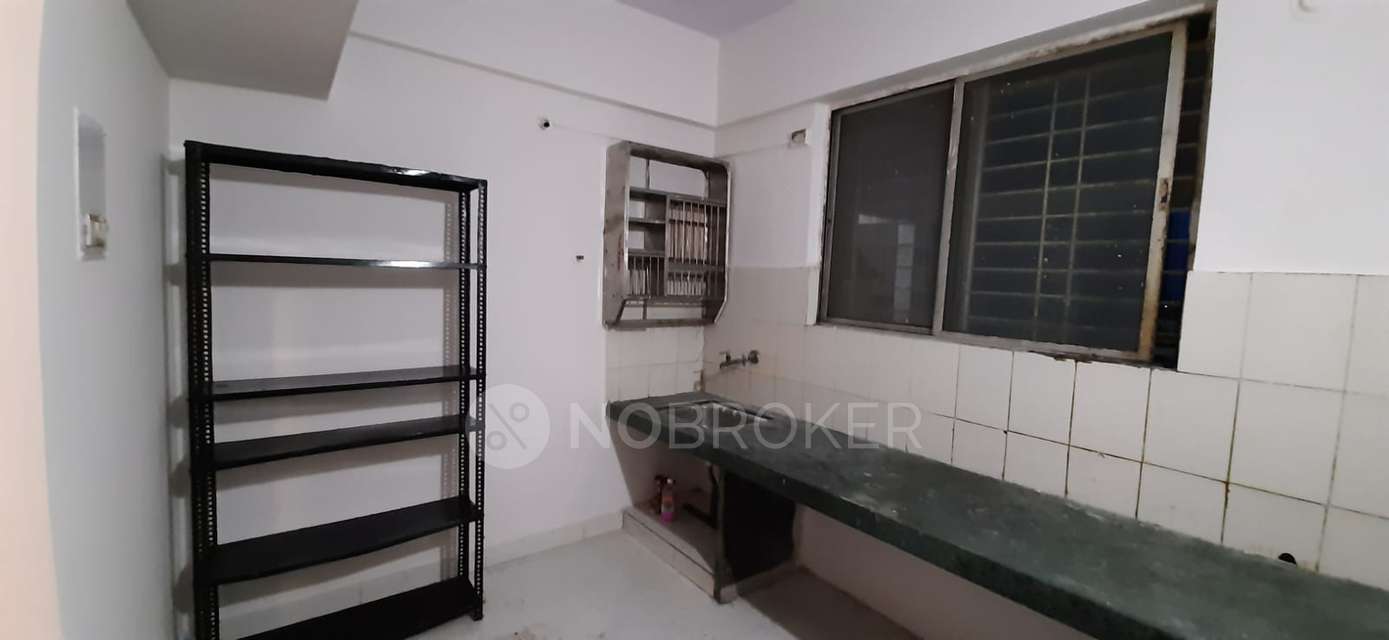 2 BHK Flat In Parmar Square for Rent  In Kharadi