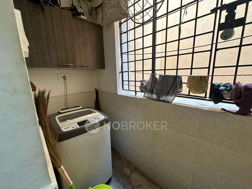 2 BHK Flat In Coral Cascade For Sale  In Pallikaranai