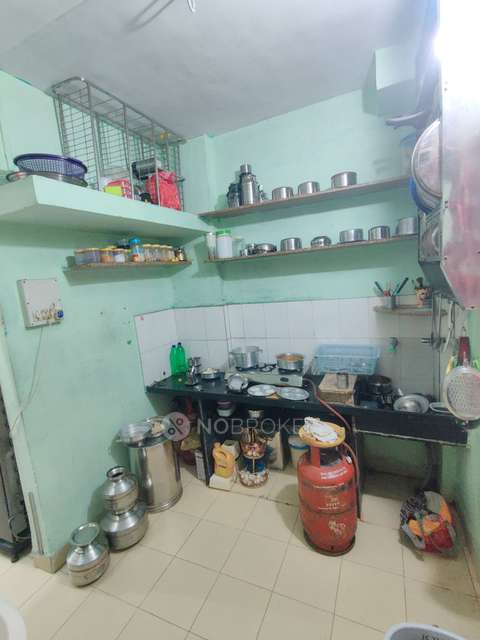 1 RK Flat In Jagruti Chs  For Sale  In Mulund West