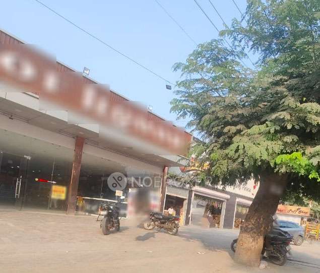 Showroom in Sector 11, Faridabad for sale 