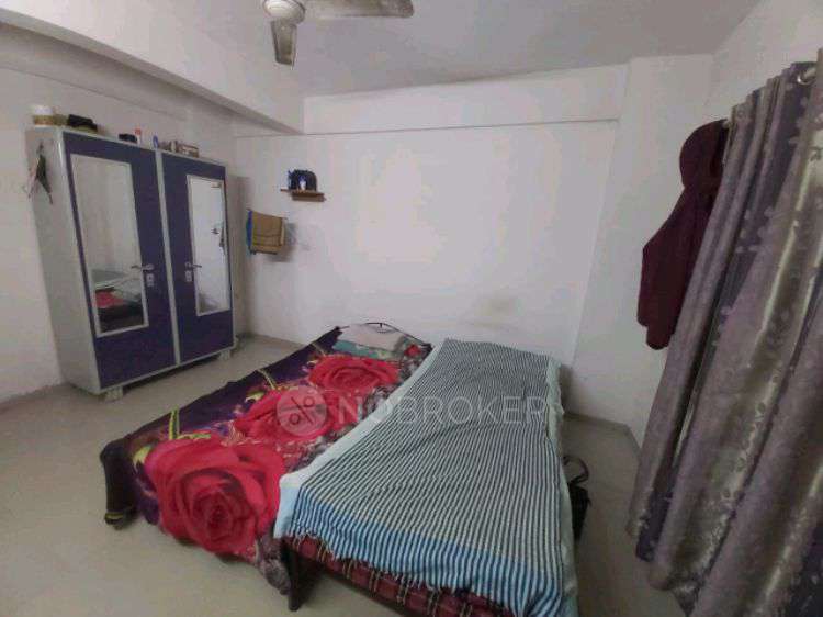 Shared Room for Male In 2 BHK  In Eros Meadows In Pimpri-chinchwad