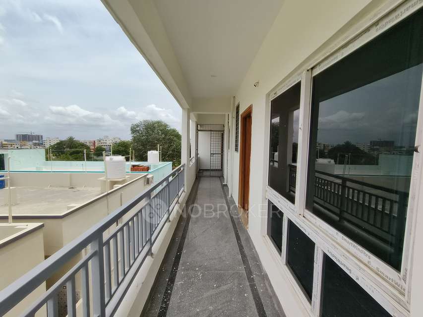 3 BHK Flat In K K Apartments For Sale  In Bandlaguda Jagir