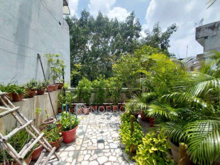 PG for Girls in Block K, Kalkaji