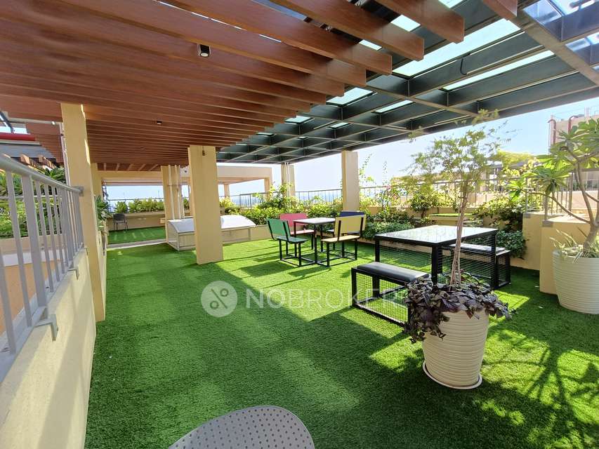 2 BHK Flat In Urbanrise Manhattan Condos For Sale  In Padur