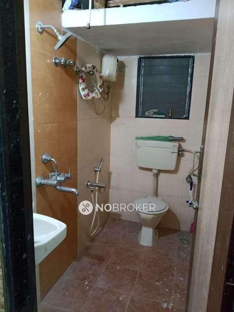 2 BHK Flat In Vardan Chs Ltd For Sale  In Kurla East