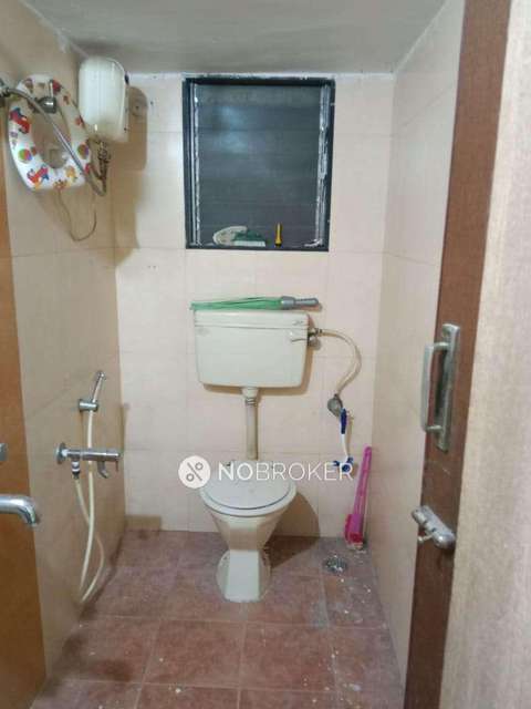 2 BHK Flat In Vardan Chs Ltd For Sale  In Kurla East